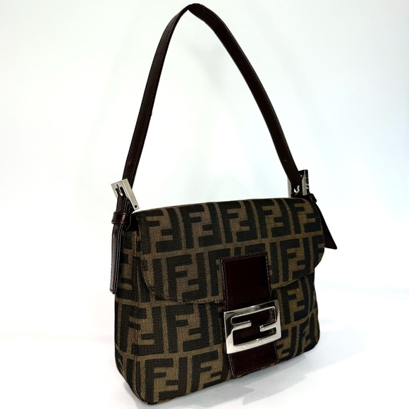 ✨SOLD✨ Vintage Fendi Zucca Baguette - Picture 3 of 10
